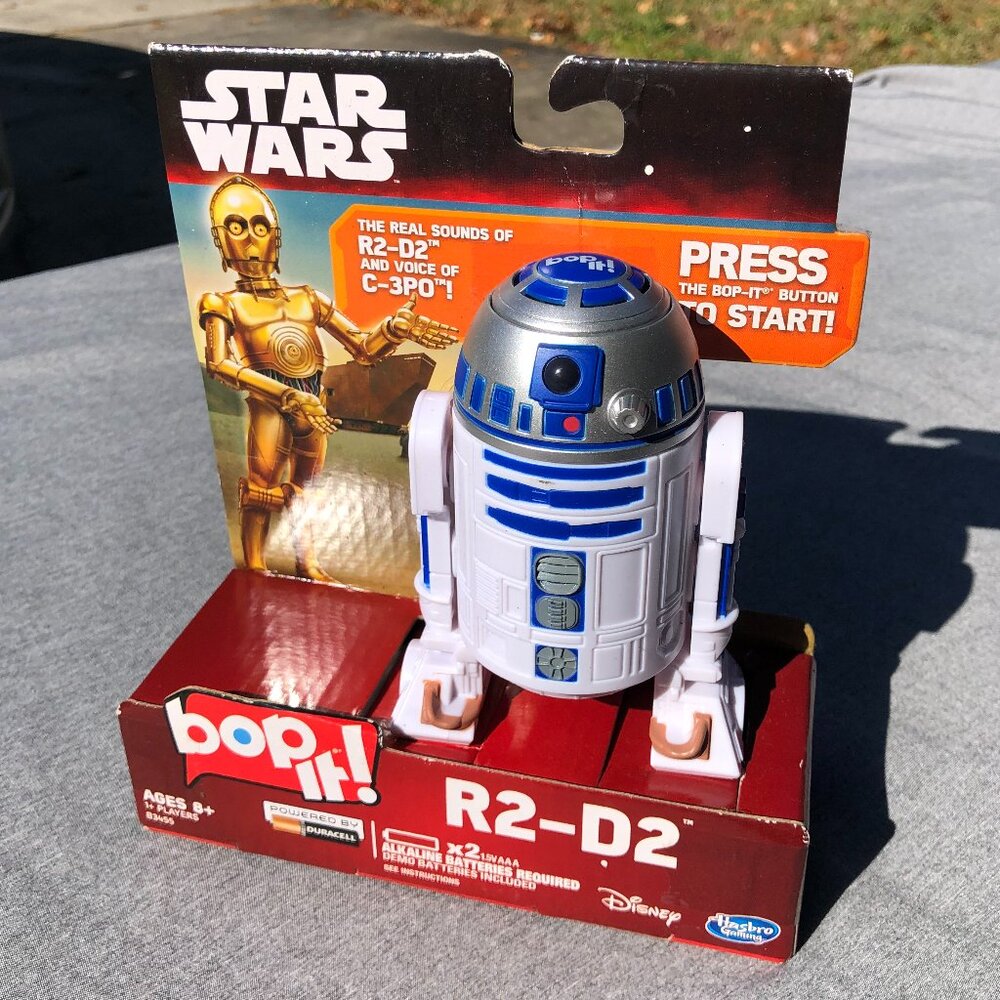 2014 Hasbro Star Wars R2-D2 Bop It! New in Box